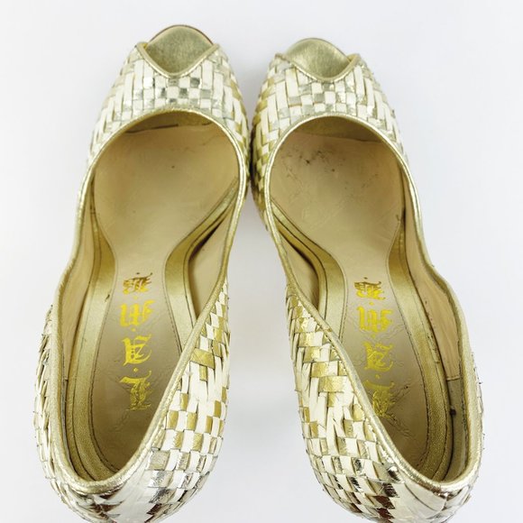 L.A.M.B Gold/White Davi Pumps - Picture 10 of 11